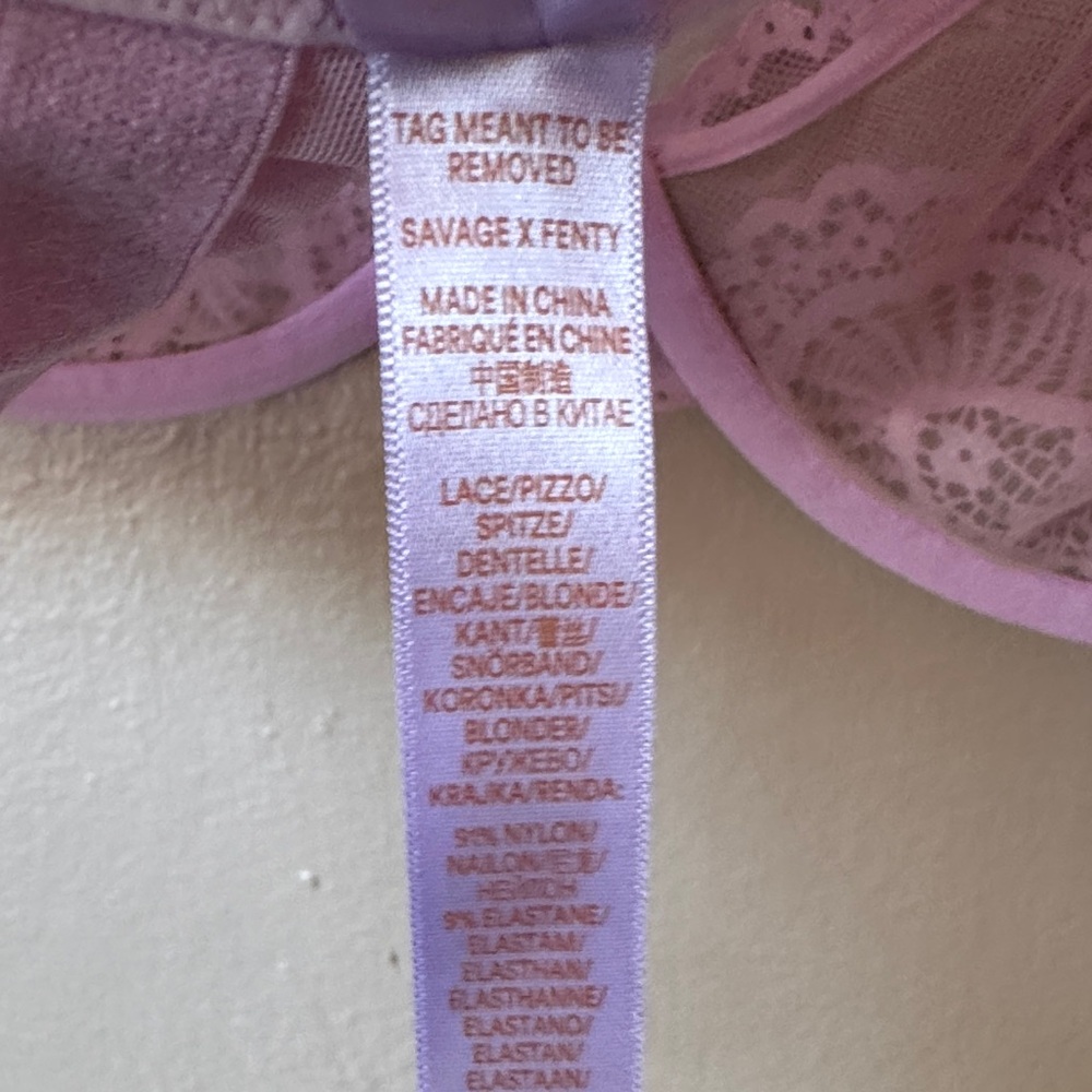 Savage X Fenty Lace Underwire Bra Size 44D - Picture 5 of 6